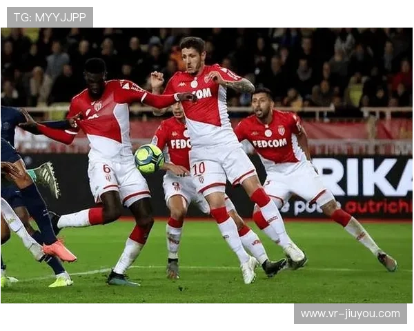 法甲:摩纳哥对阵雷恩,主场控球战术稳住胜局 法甲:摩纳哥对阵雷恩,主场控球战术稳住胜局